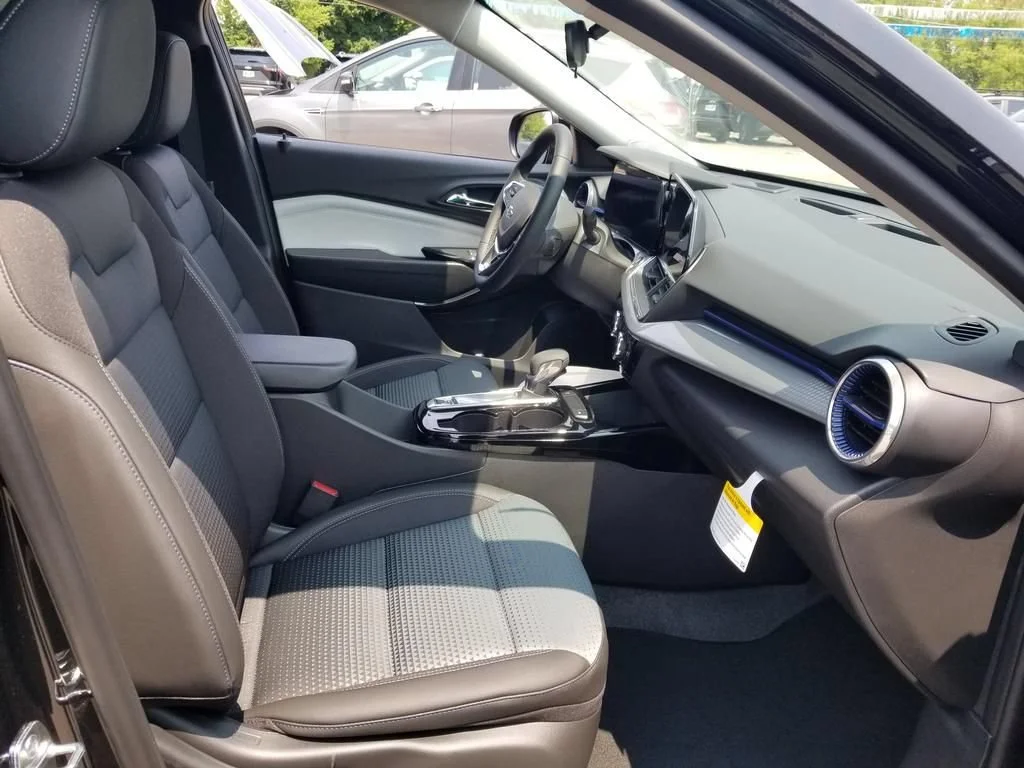2026 Chevrolet Trax LT - Photo 23