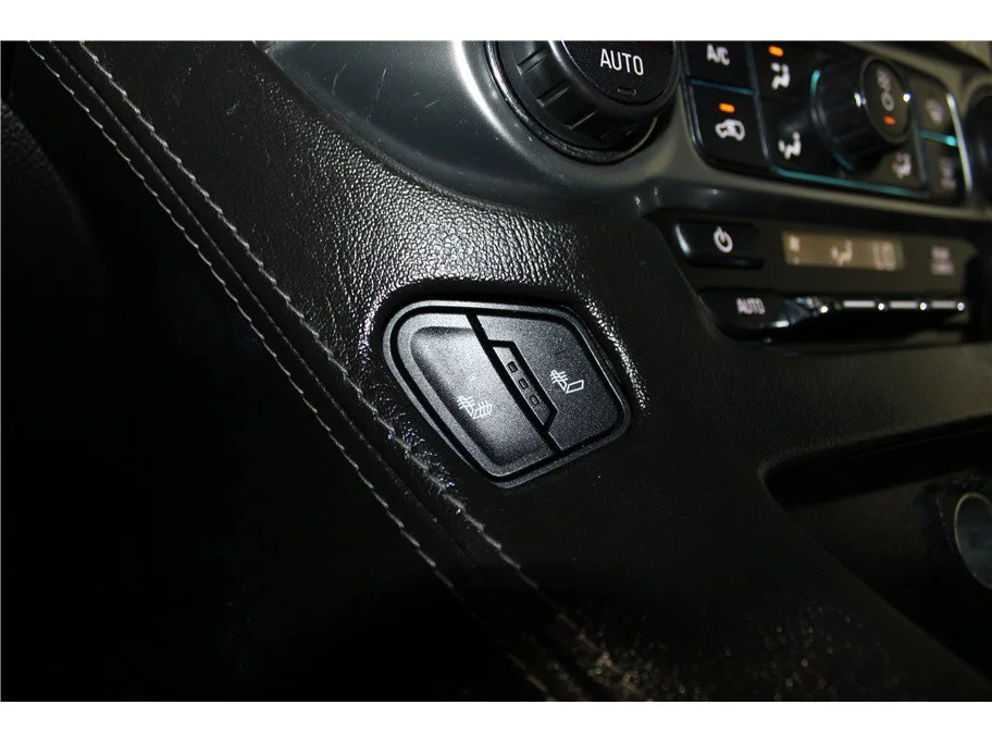 Used 2020 Satin Steel Metallic Chevrolet LT image 32