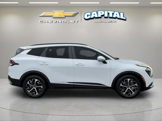 Used 2025 White Kia EX image 6