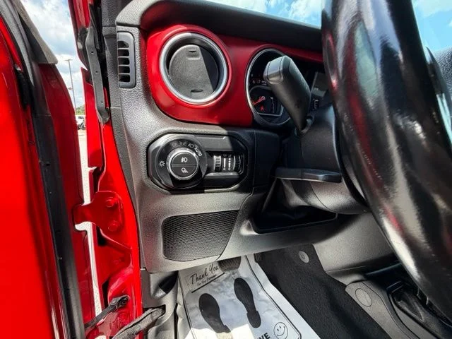 Used 2020 Red Jeep Rubicon image 17