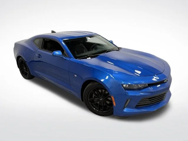 Used 2018 Blue Chevrolet 1LT image 30