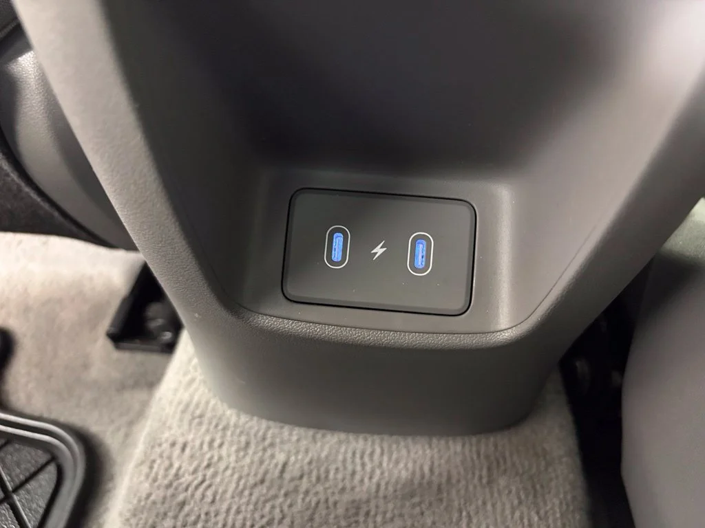 Used 2024 White Hyundai SEL image 34