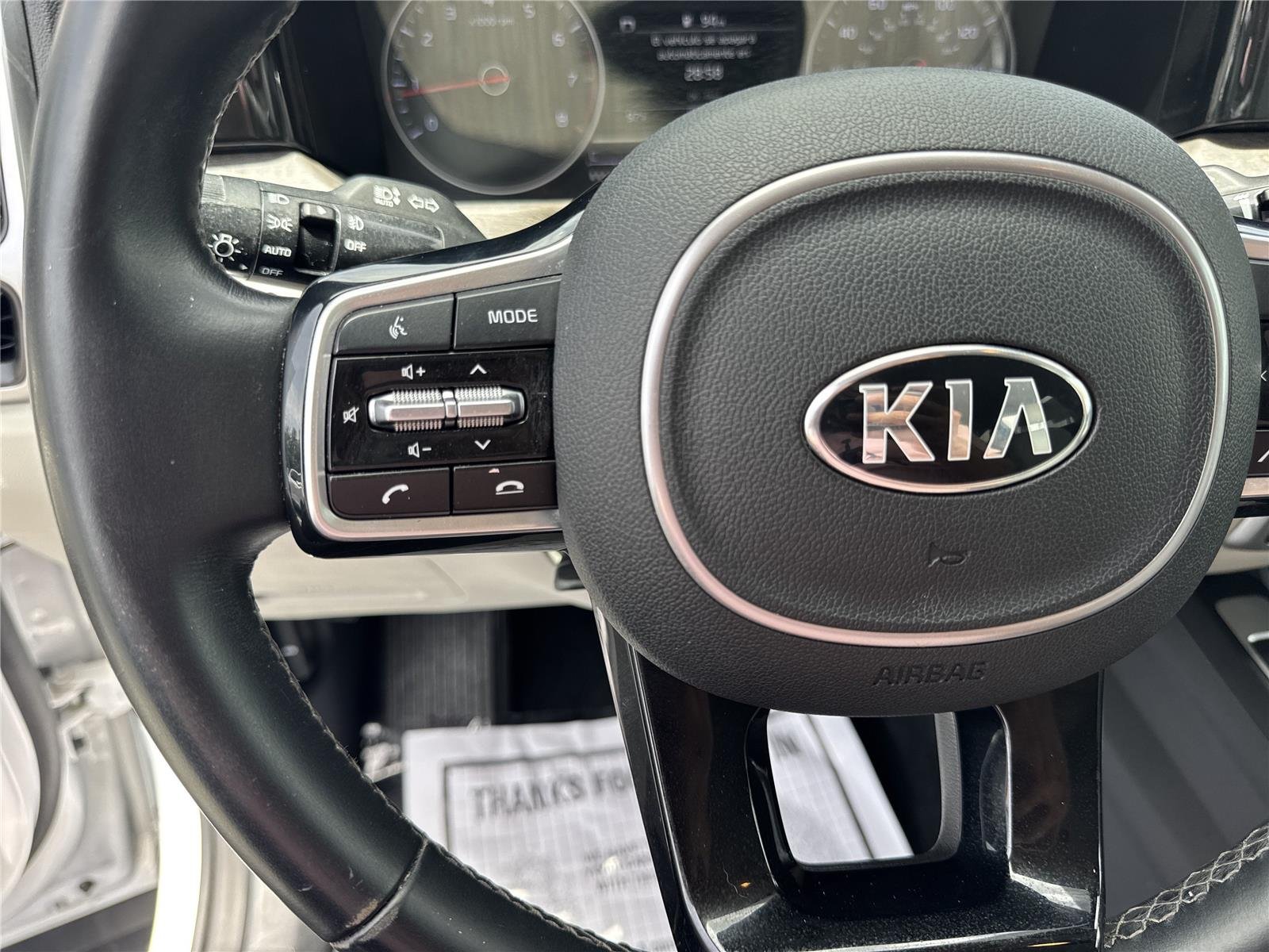 Used 2021 Glacial White Pearl Kia EX image 9
