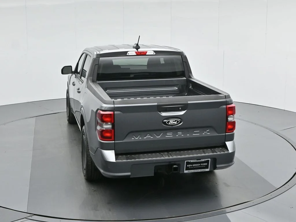 New 2025 Carbonized Gray Metallic Ford Lobo Standard image 40