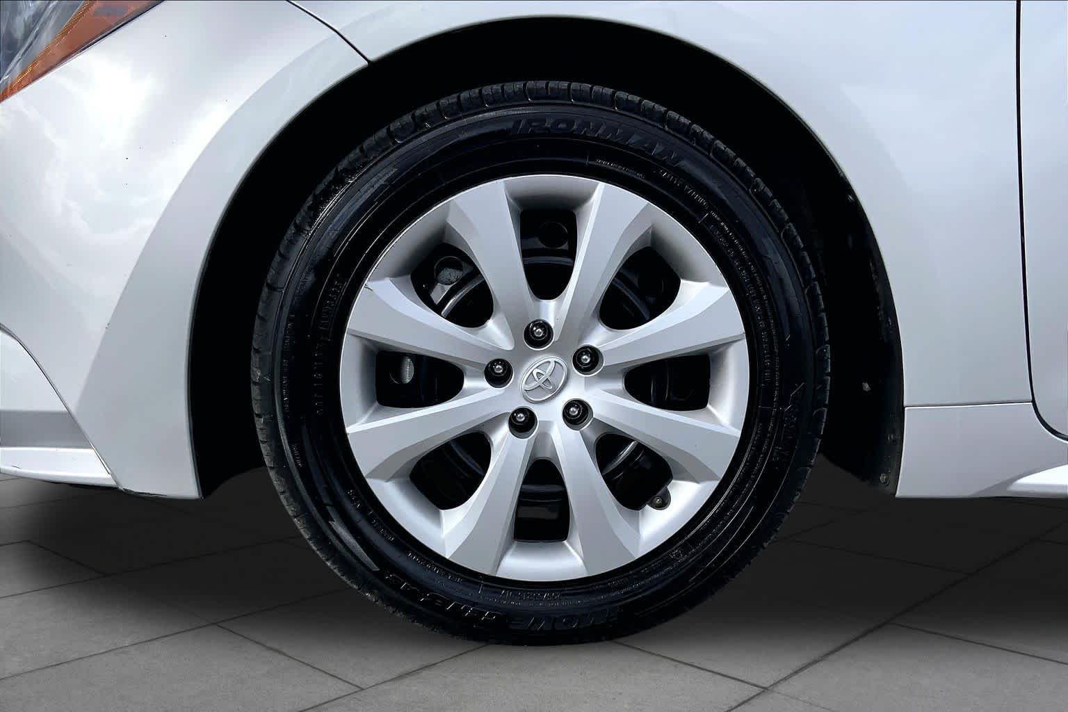 Used 2024 Classic Silver Metallic Toyota LE image 11