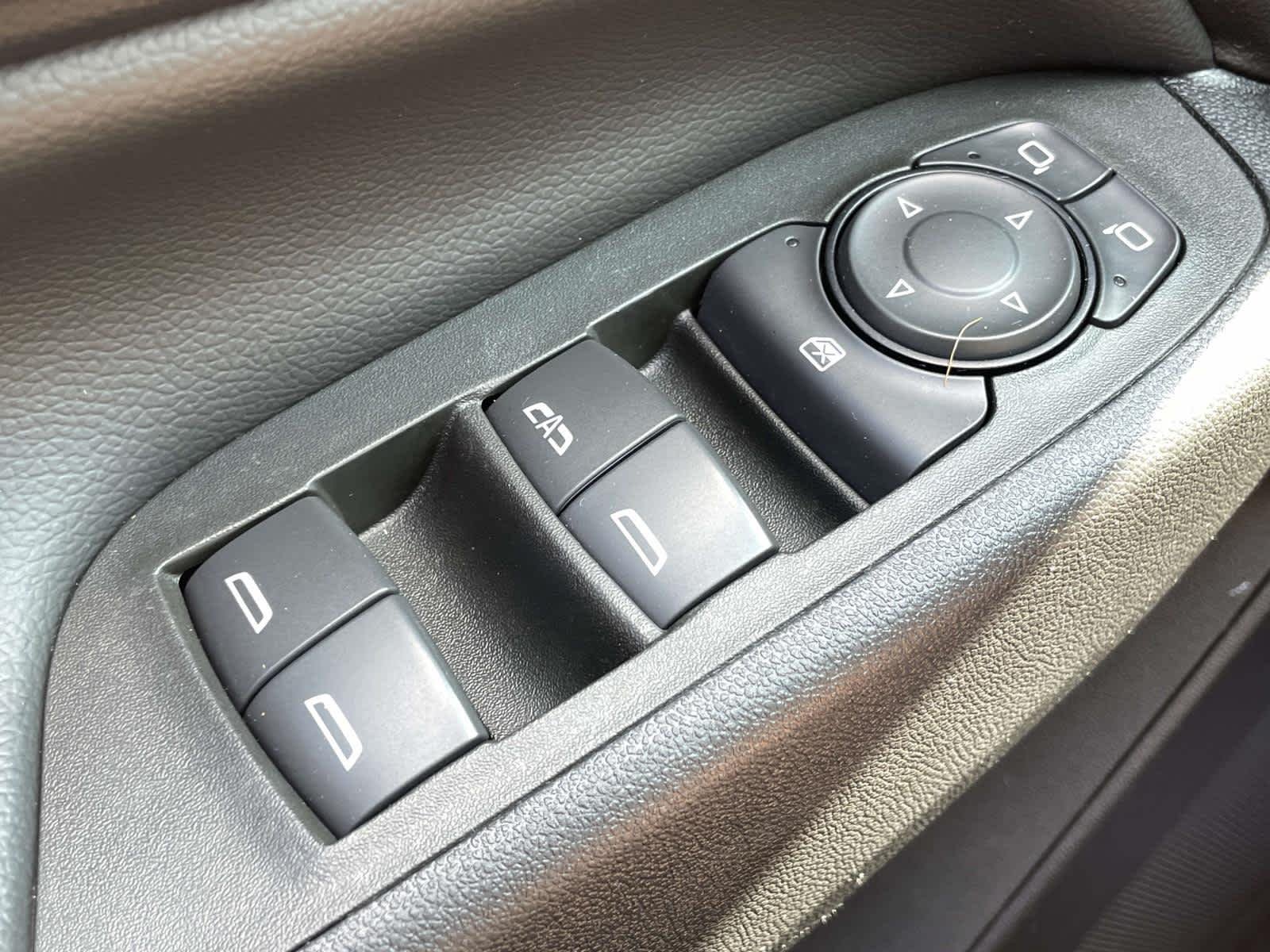 Used 2023 Iron Gray Metallic Chevrolet LT image 33