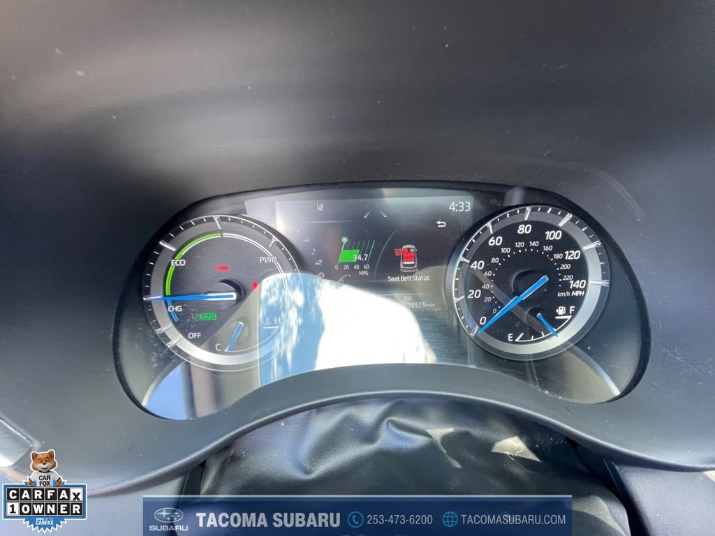 Used 2021  Toyota XLE image 14