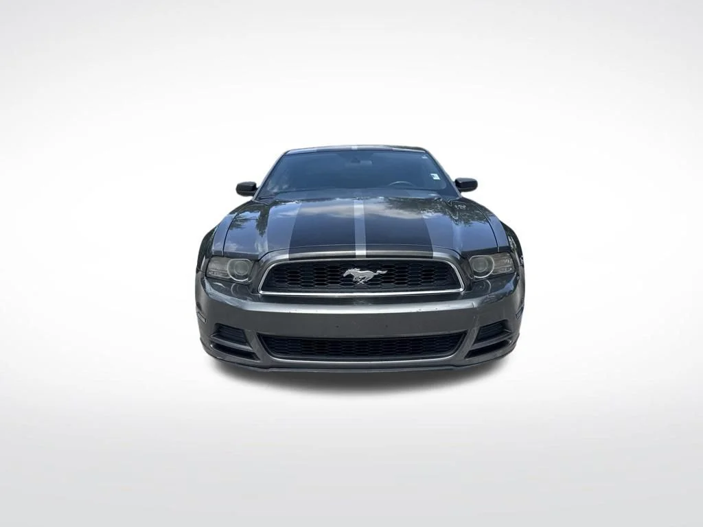 Used 2013 Sterling Gray Metallic Ford V6 image 3