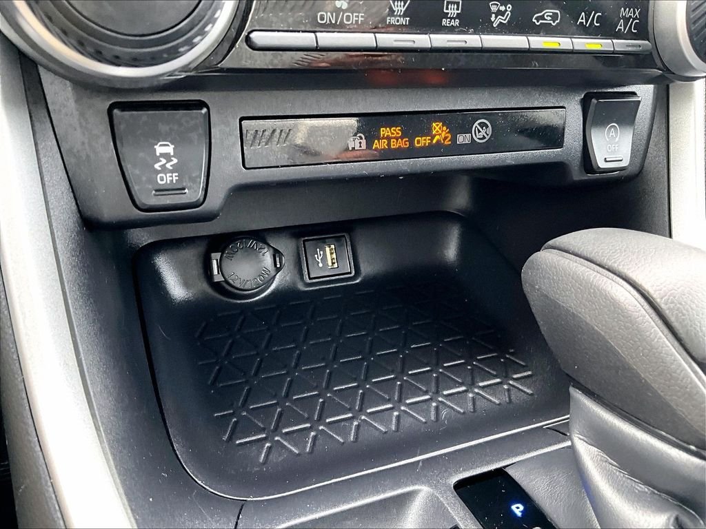 Used 2024 White Toyota LE image 27
