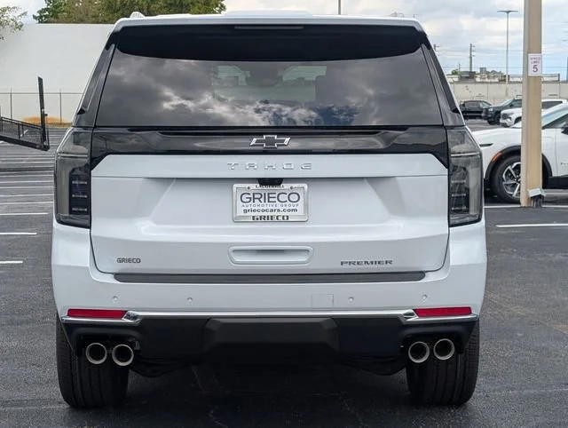 New 2026 Polar White Tricoat Chevrolet Premier image 4