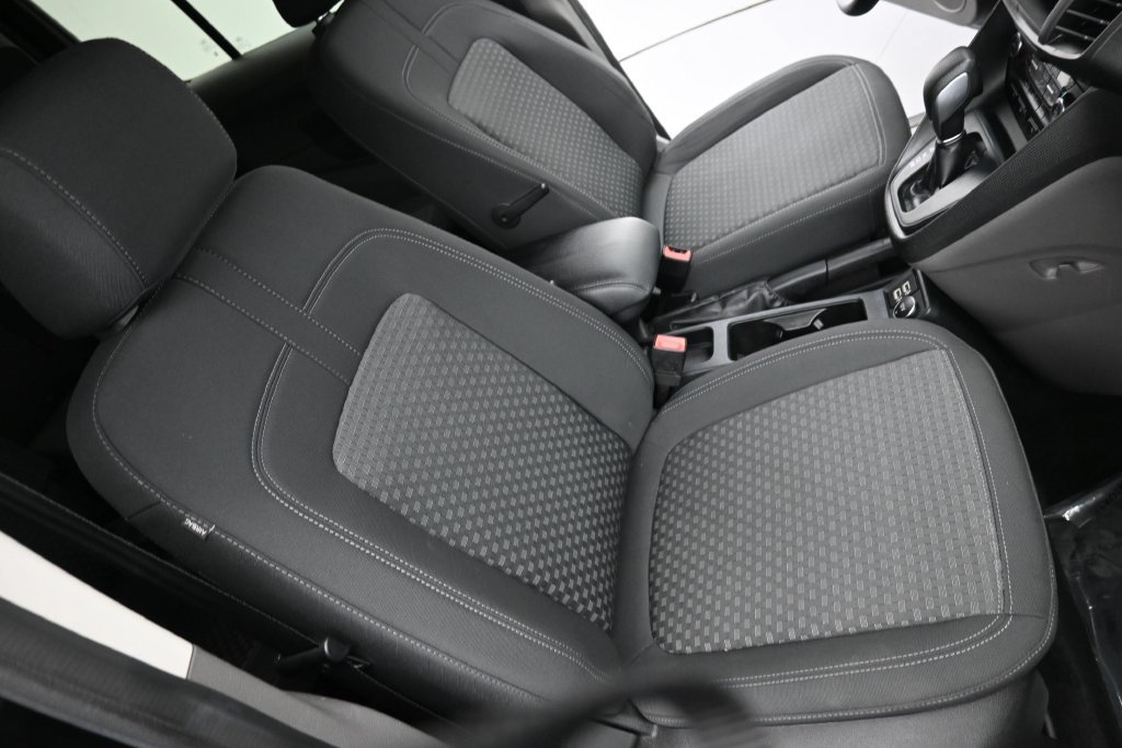 Used 2019 Shadow Black Ford XLT image 20
