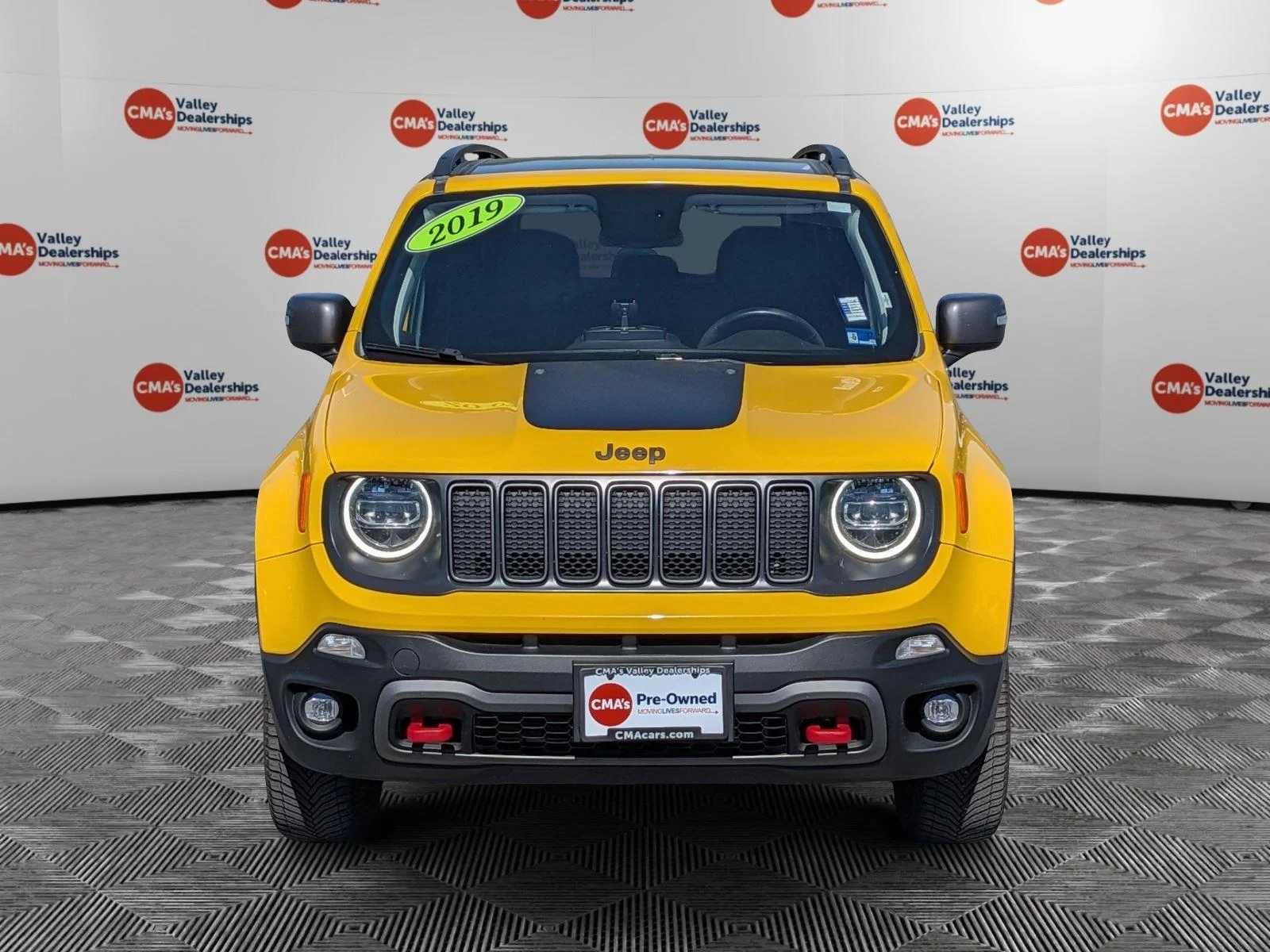 Used 2019 Solar Yellow Clearcoat Jeep Trailhawk image 2