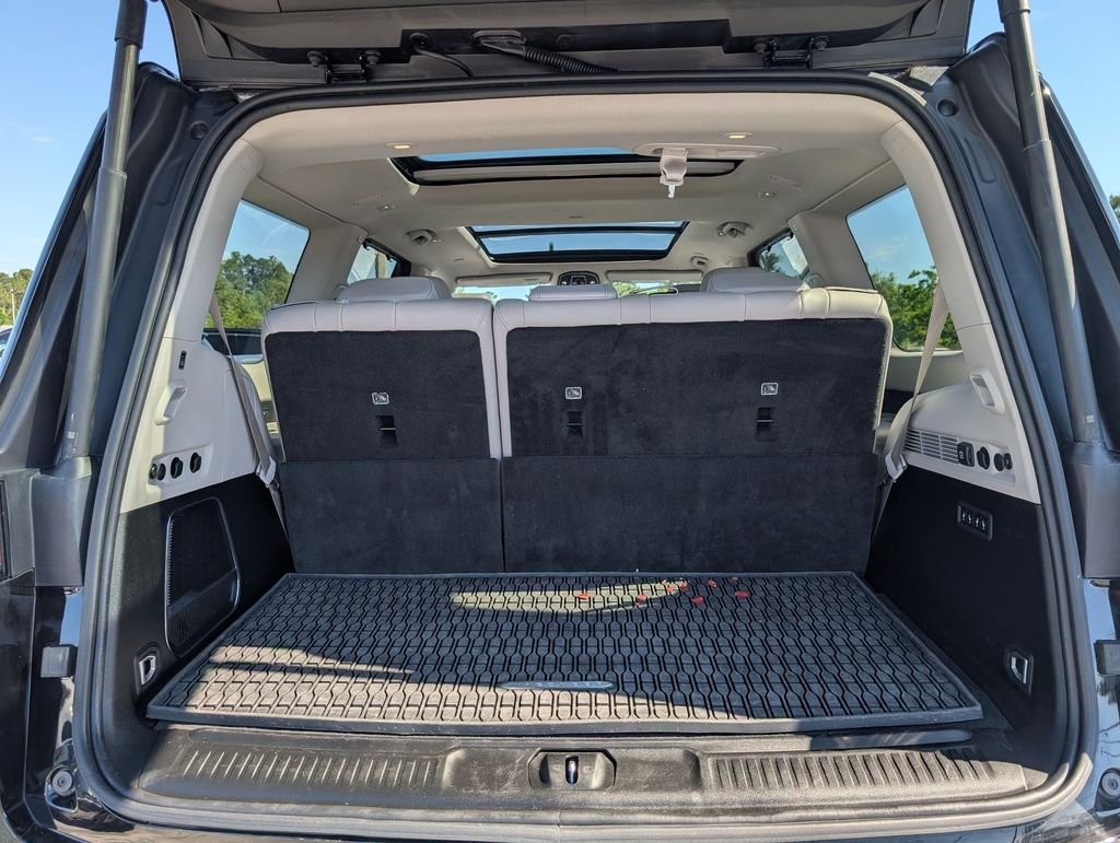 Used 2024 Black Jeep Series III image 23