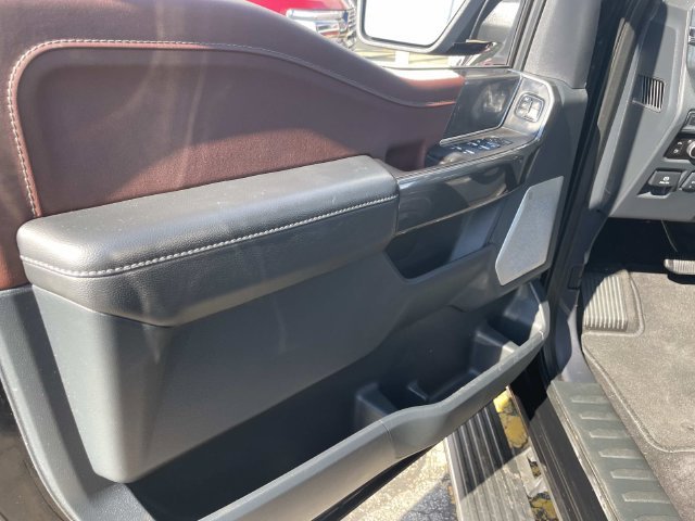 Used 2023 Black Metallic Ford Lariat image 21