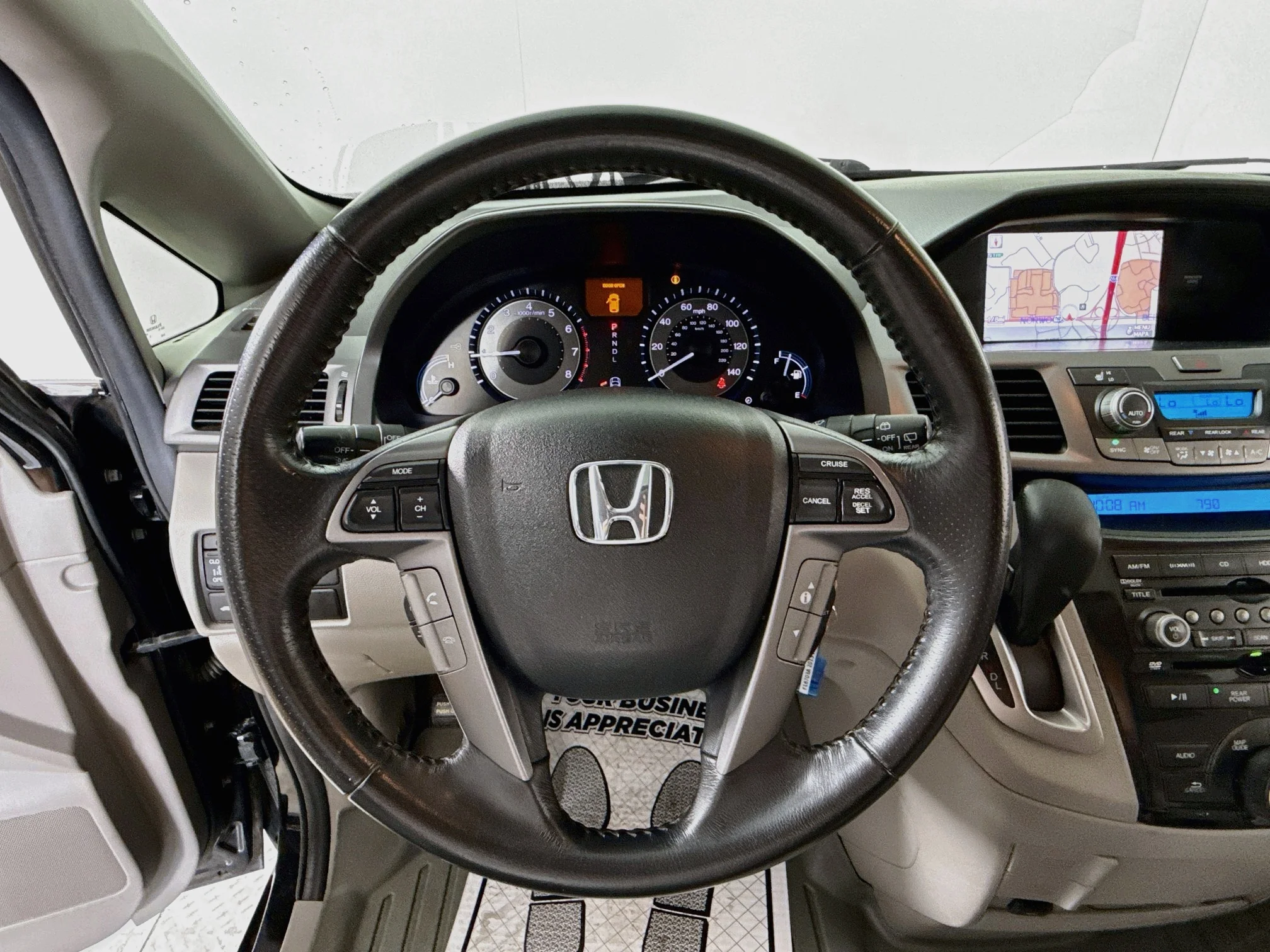 Used 2013 Crystal Black Pearl Honda Touring image 11