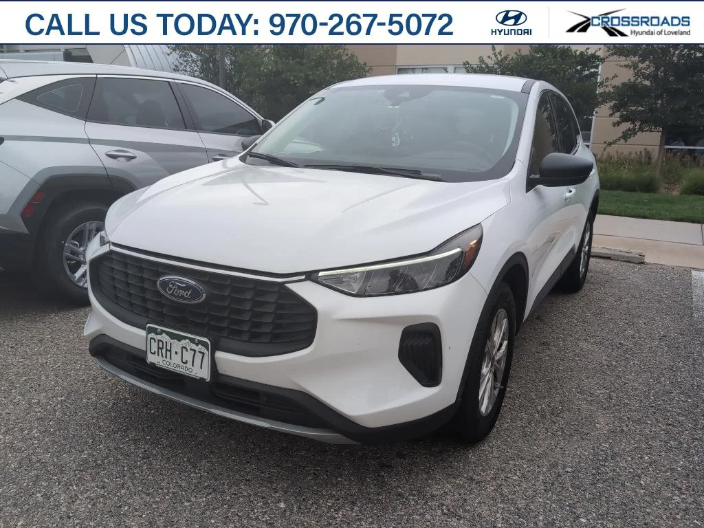 Used 2023 Oxford White Ford Active image 1