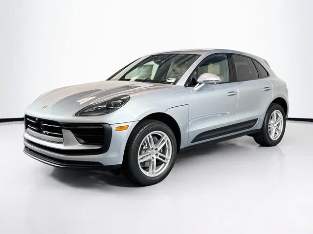 2026 Porsche Macan 