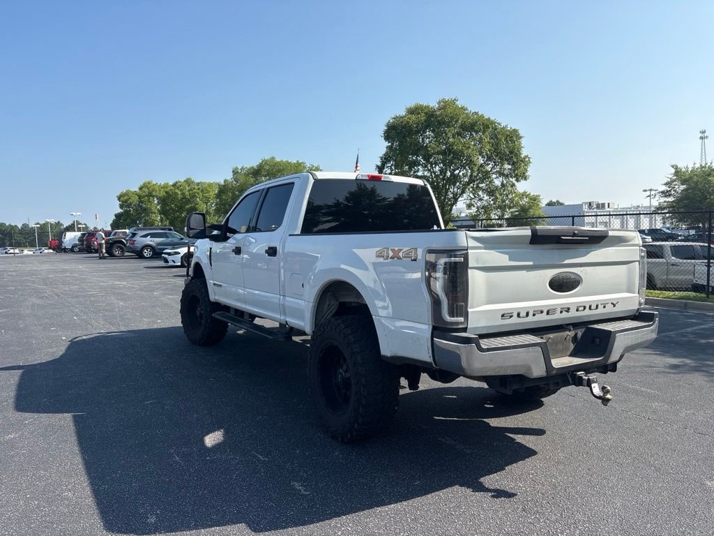 Used 2019 White Ford XLT image 5