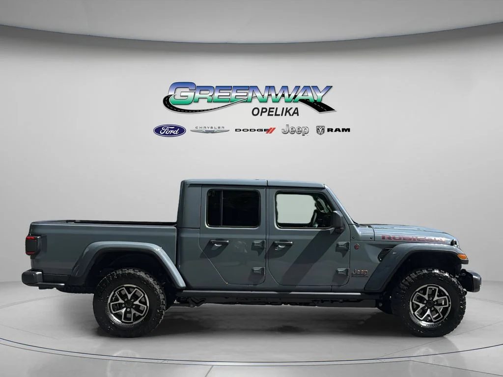 New 2026 Anvil Clear-Coat Exterior Paint Jeep Rubicon image 8