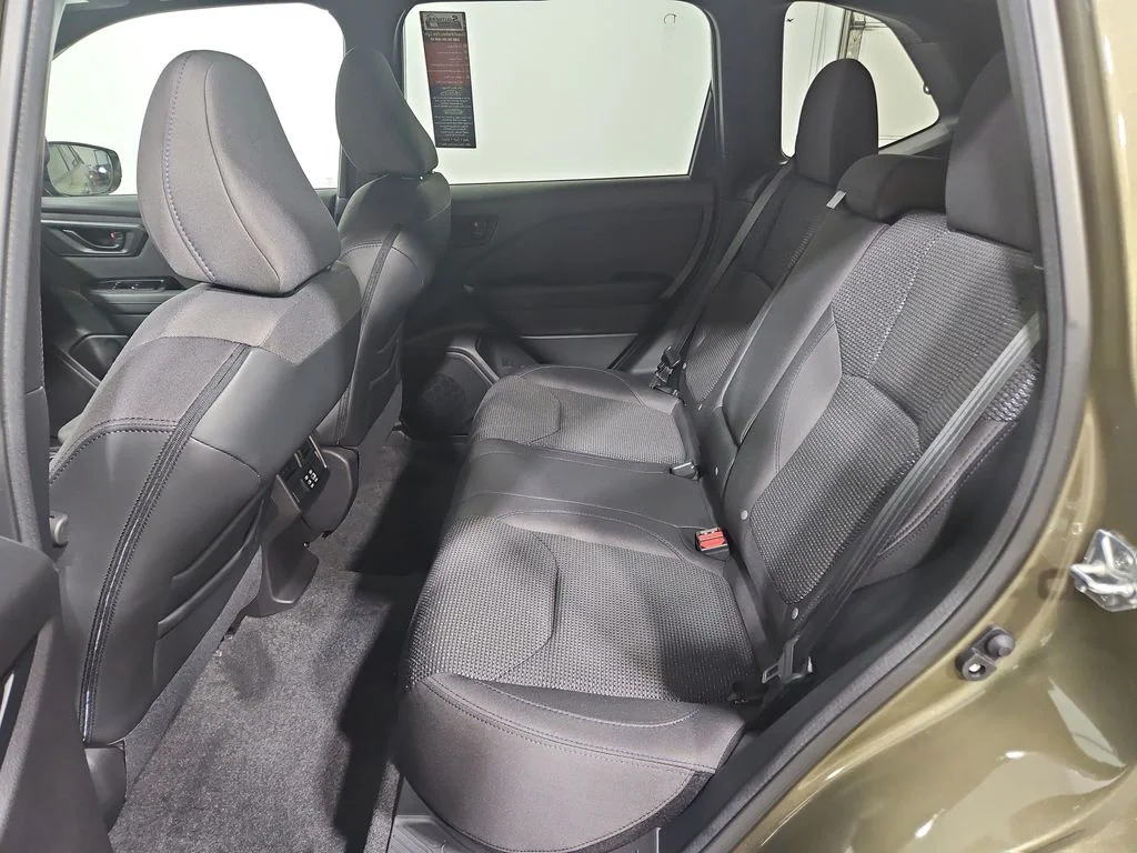 New 2026 AUTUMN GREEN METALLIC Subaru Premium image 24