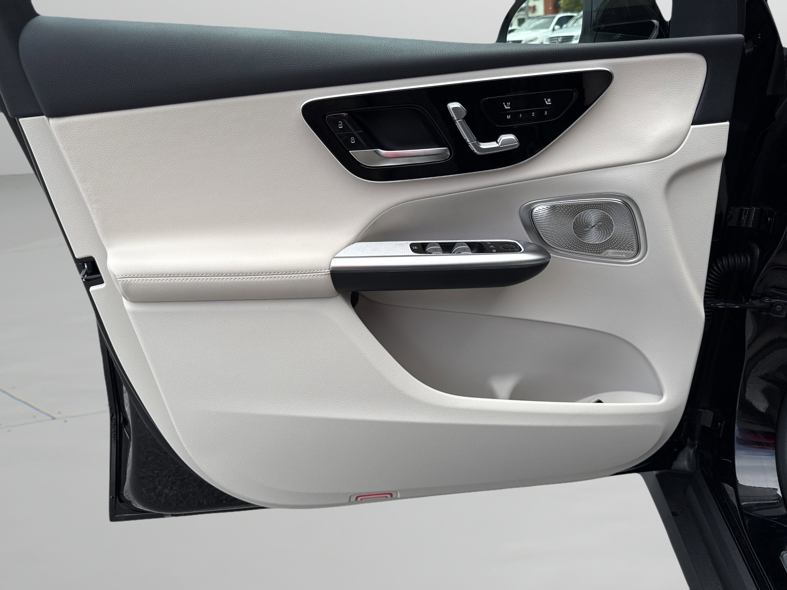 2026 Mercedes-Benz GLC Base - Photo 16