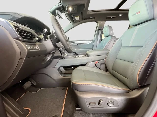 2026 GMC Acadia AT4 - Photo 15
