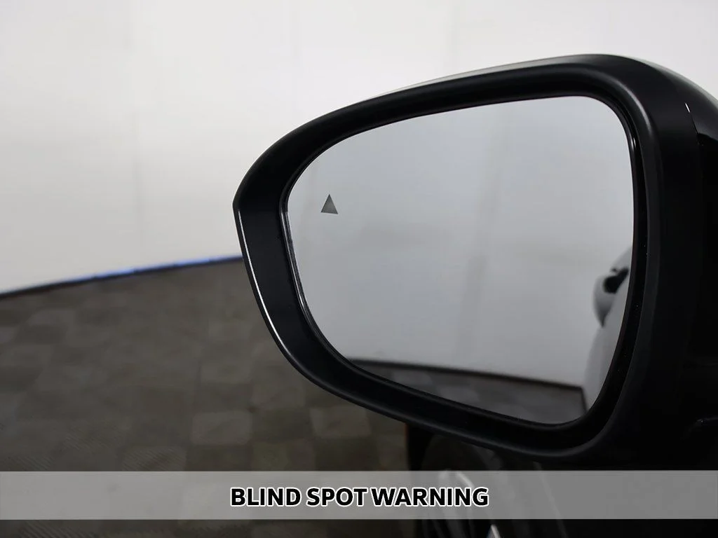 2025 Mitsubishi Outlander SEL - Photo 8