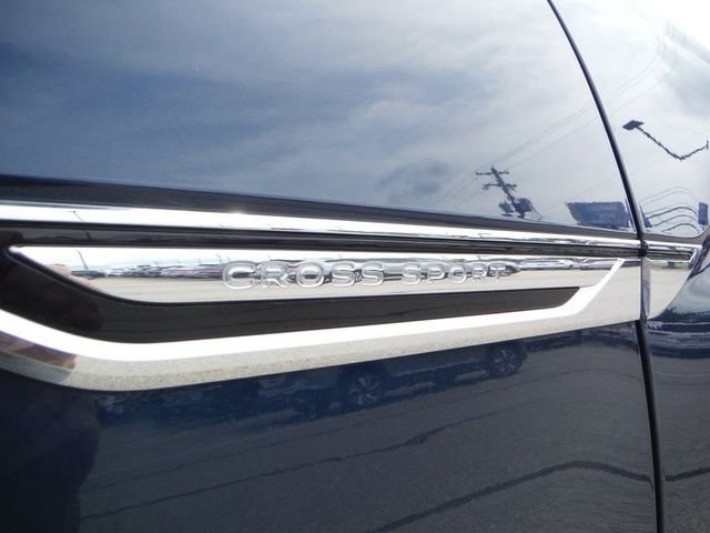 Used 2022  Volkswagen 3.6L V6 SEL image 7