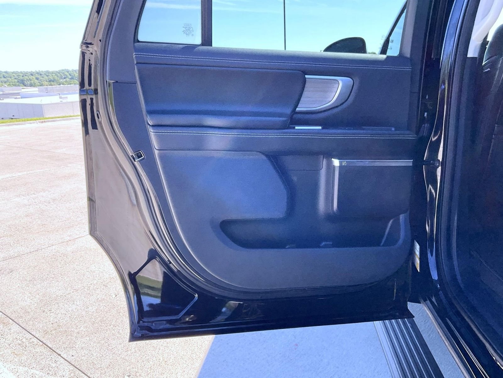 Used 2025 Black Ford Platinum image 18