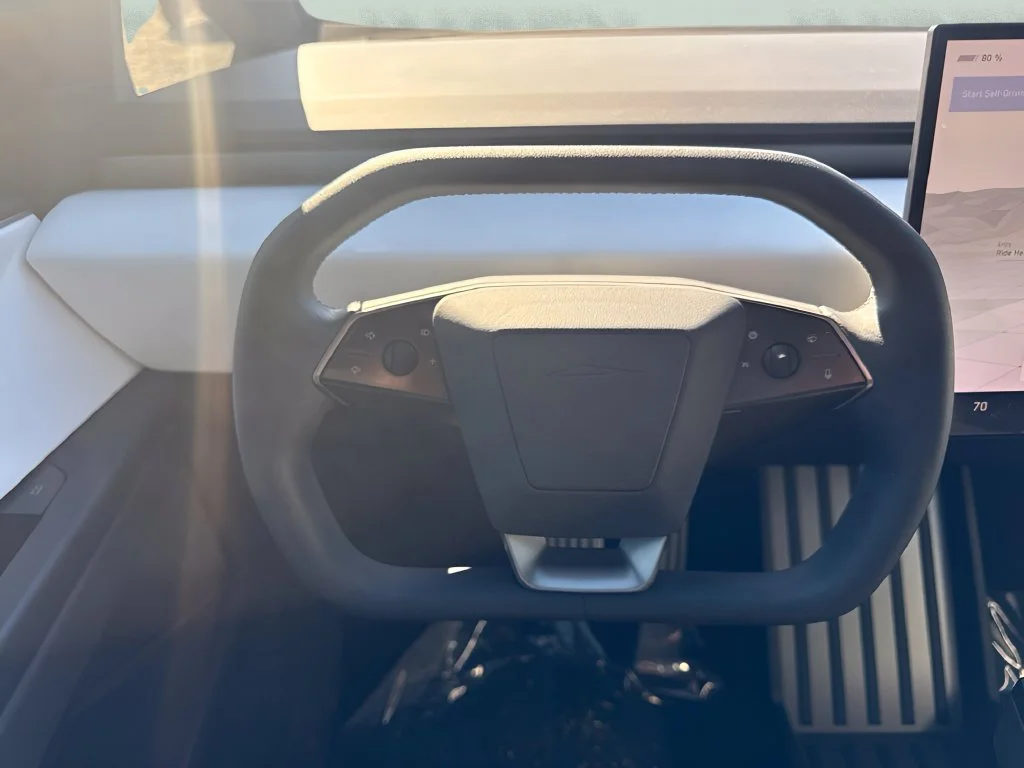 Used 2024 Silver Tesla Base image 14