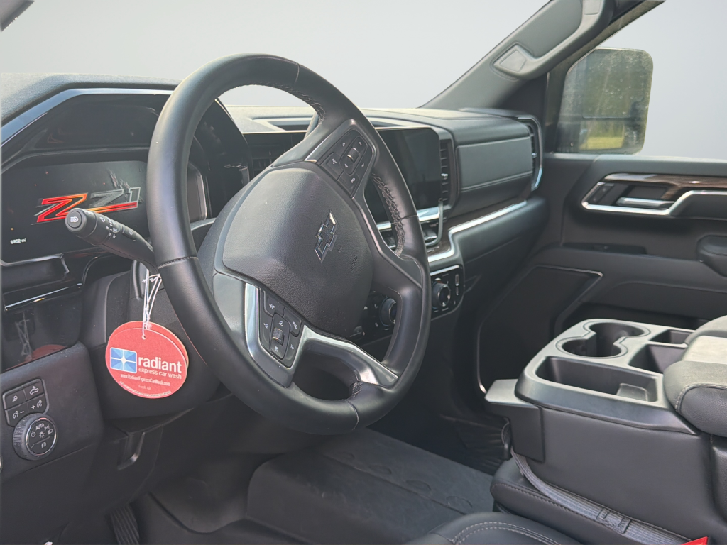 Used 2026 Black Chevrolet LT image 17