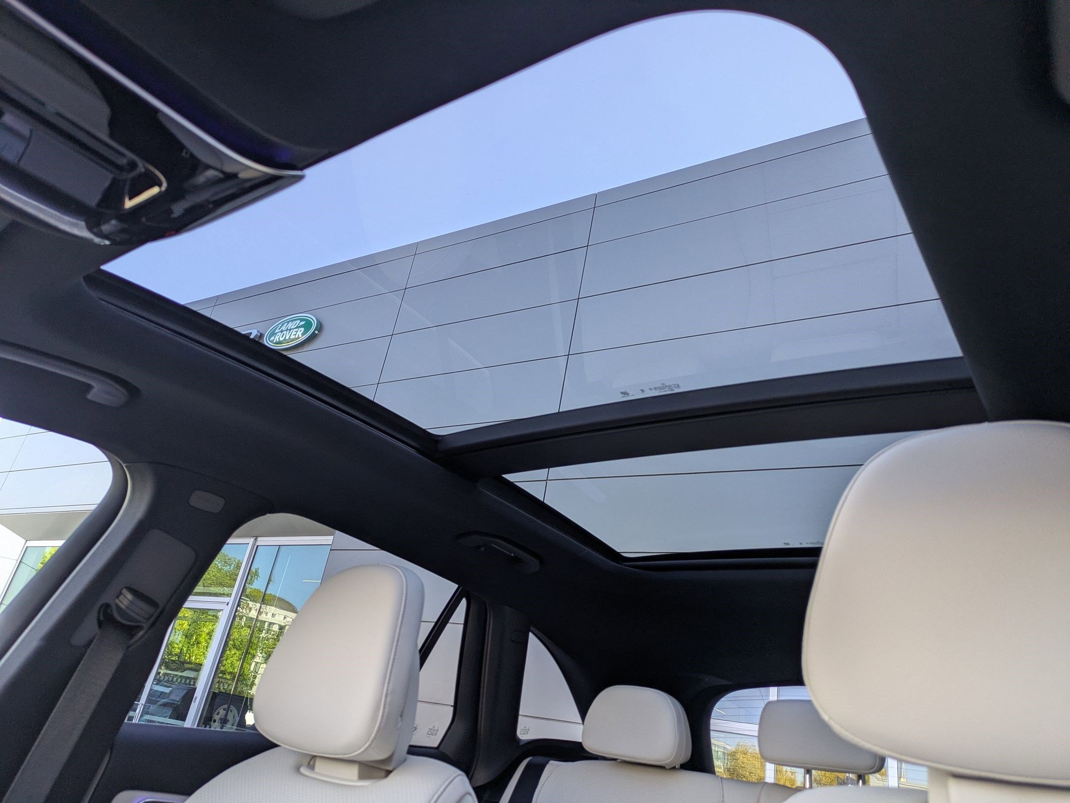 New 2026 Cirrus Silver Metallic Mercedes-Benz GLC 300 image 29