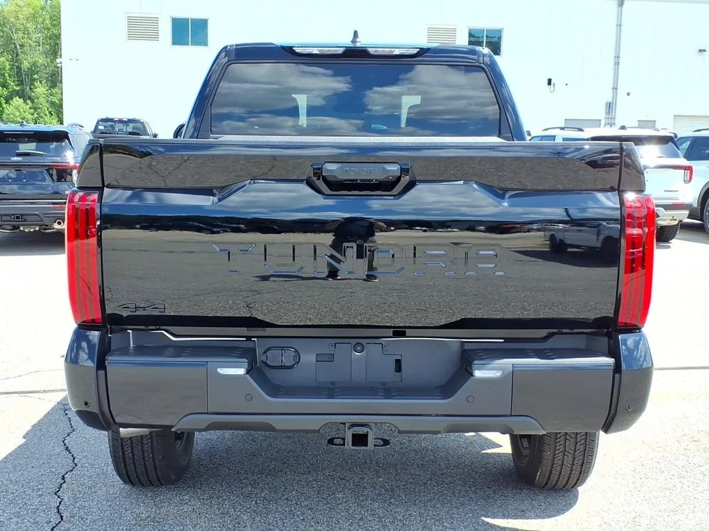 New 2026 Midnight Black Metallic Toyota SR5 image 5