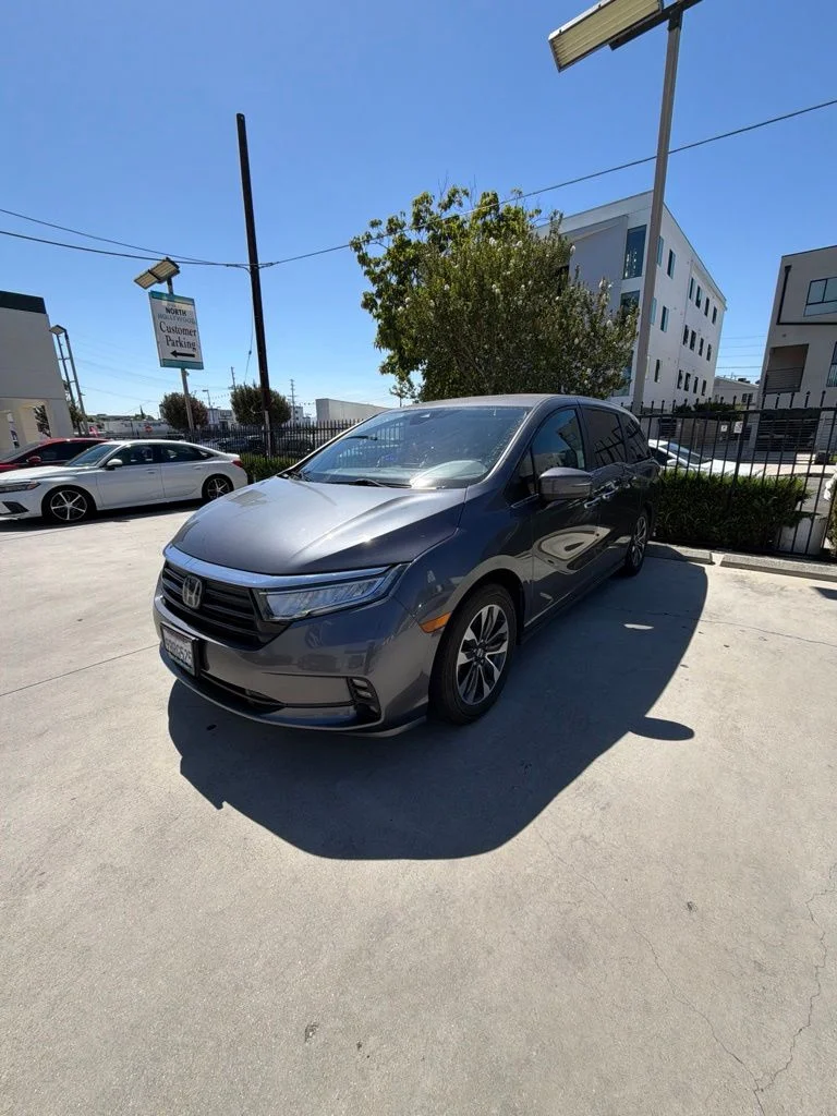 Used 2022 Modern Steel Metallic Honda EX-L image 1