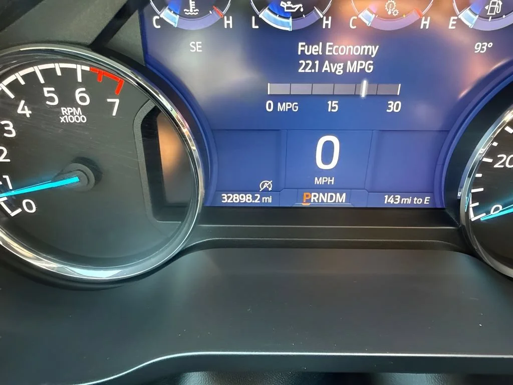 Used 2021  Ford XL image 26