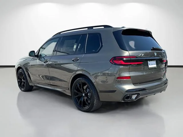 New 2027 Manhattan Green Metallic BMW xDrive40i image 5
