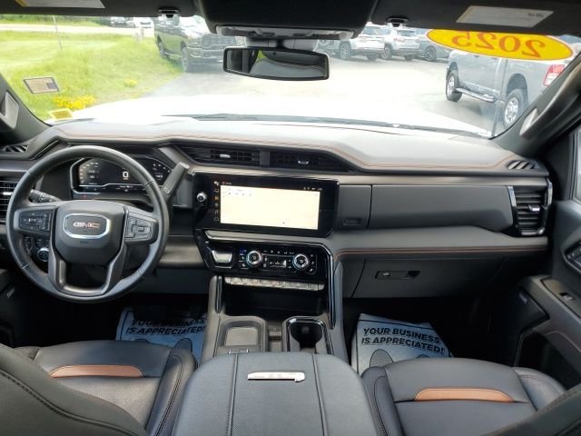 Used 2025 White GMC AT4 image 16