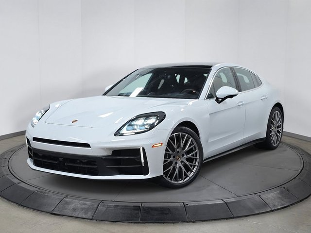 2025 Porsche Panamera 4