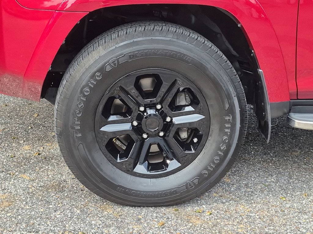 Used 2018 Red Toyota SR5 Premium image 11