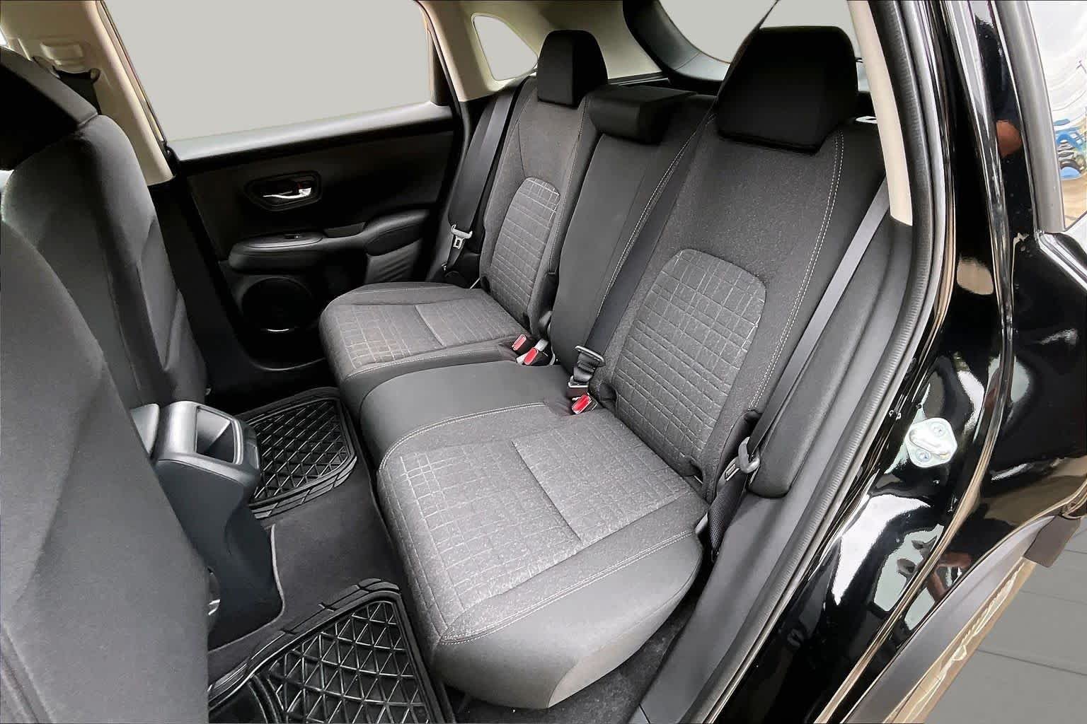 2027 Honda HR-V LX - Photo 20