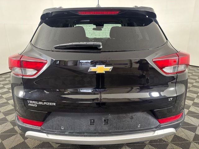 Used 2022 Black Chevrolet LT image 23