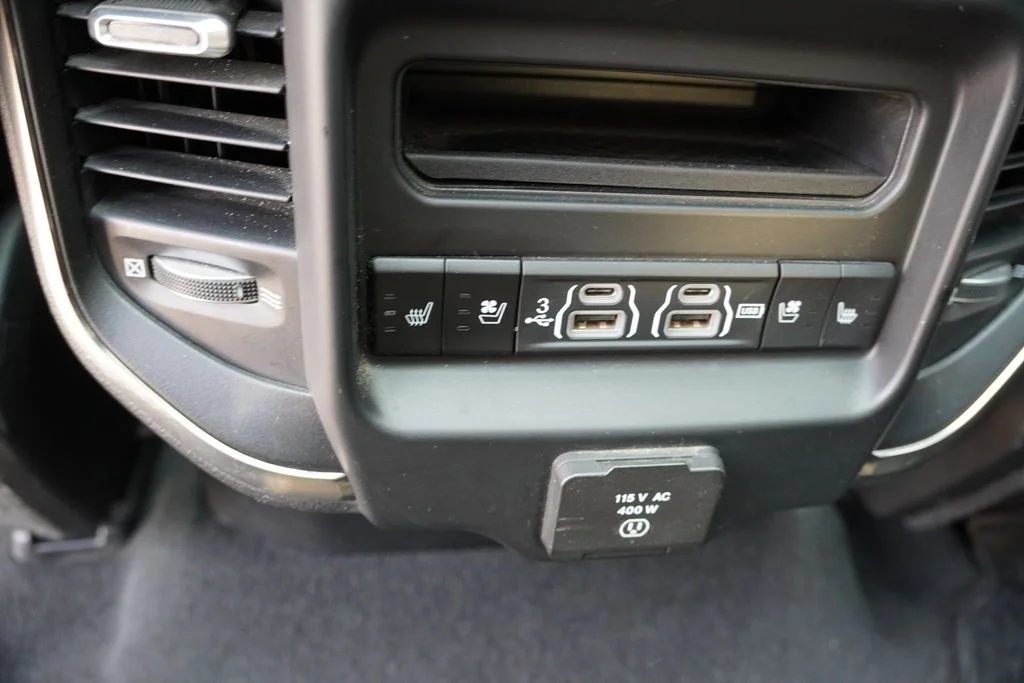 Used 2019 Diamond Black Crystal Pearlcoat Ram Limited image 21