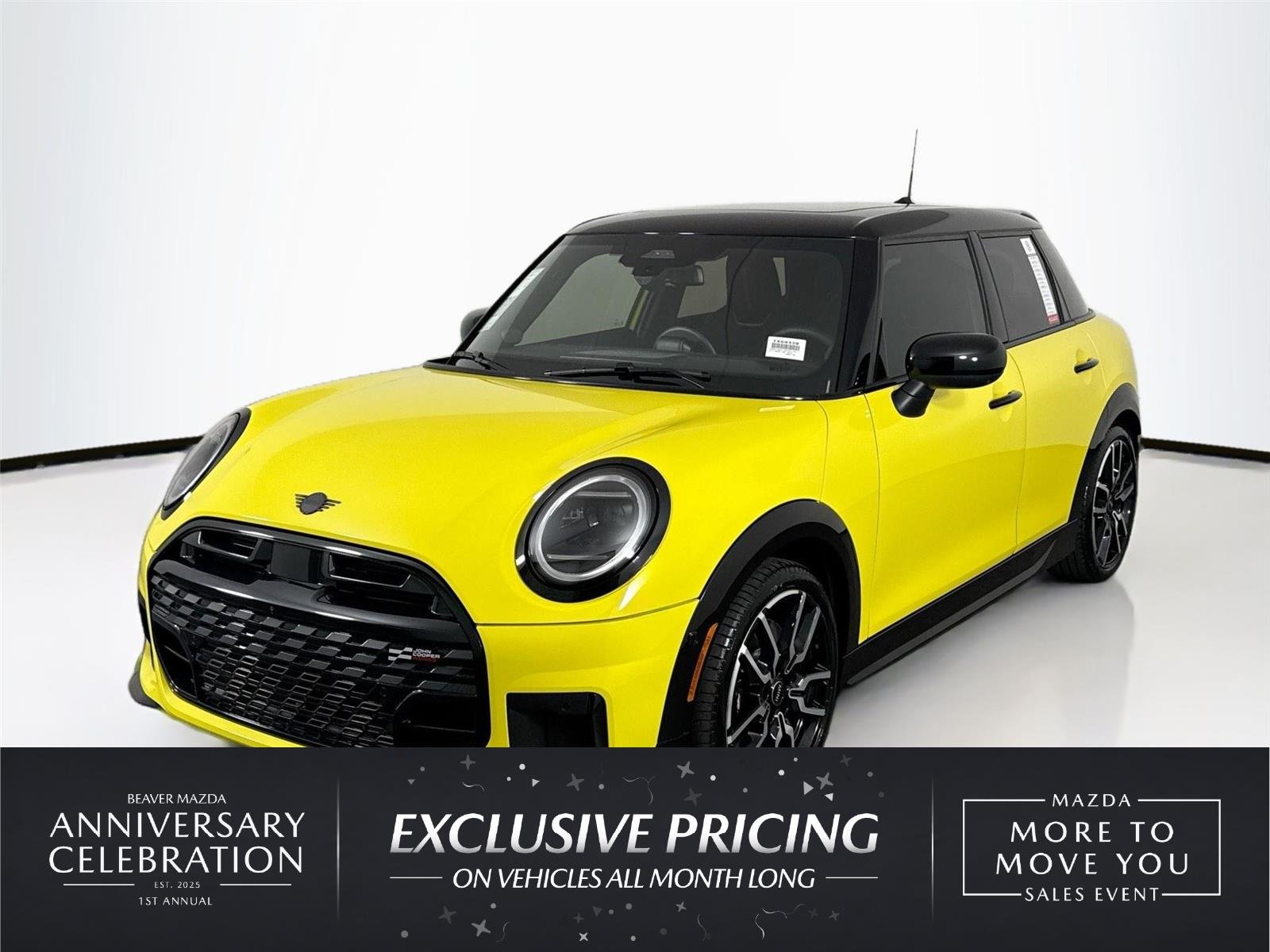 2025 MINI Hardtop Cooper S's photo