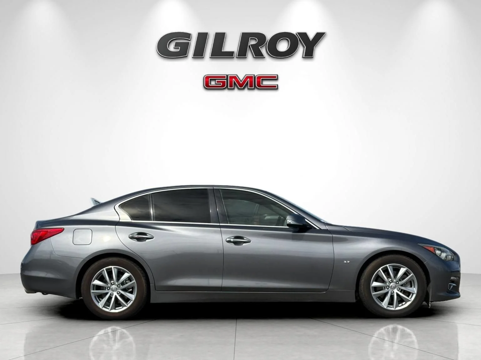 Used 2015 INFINITI Q50 Premium with VIN JN1BV7AP5FM356124 for sale in Gilroy, CA