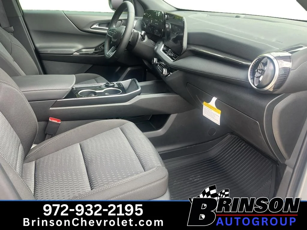 New 2027 Sterling Gray Metallic Chevrolet LT image 5