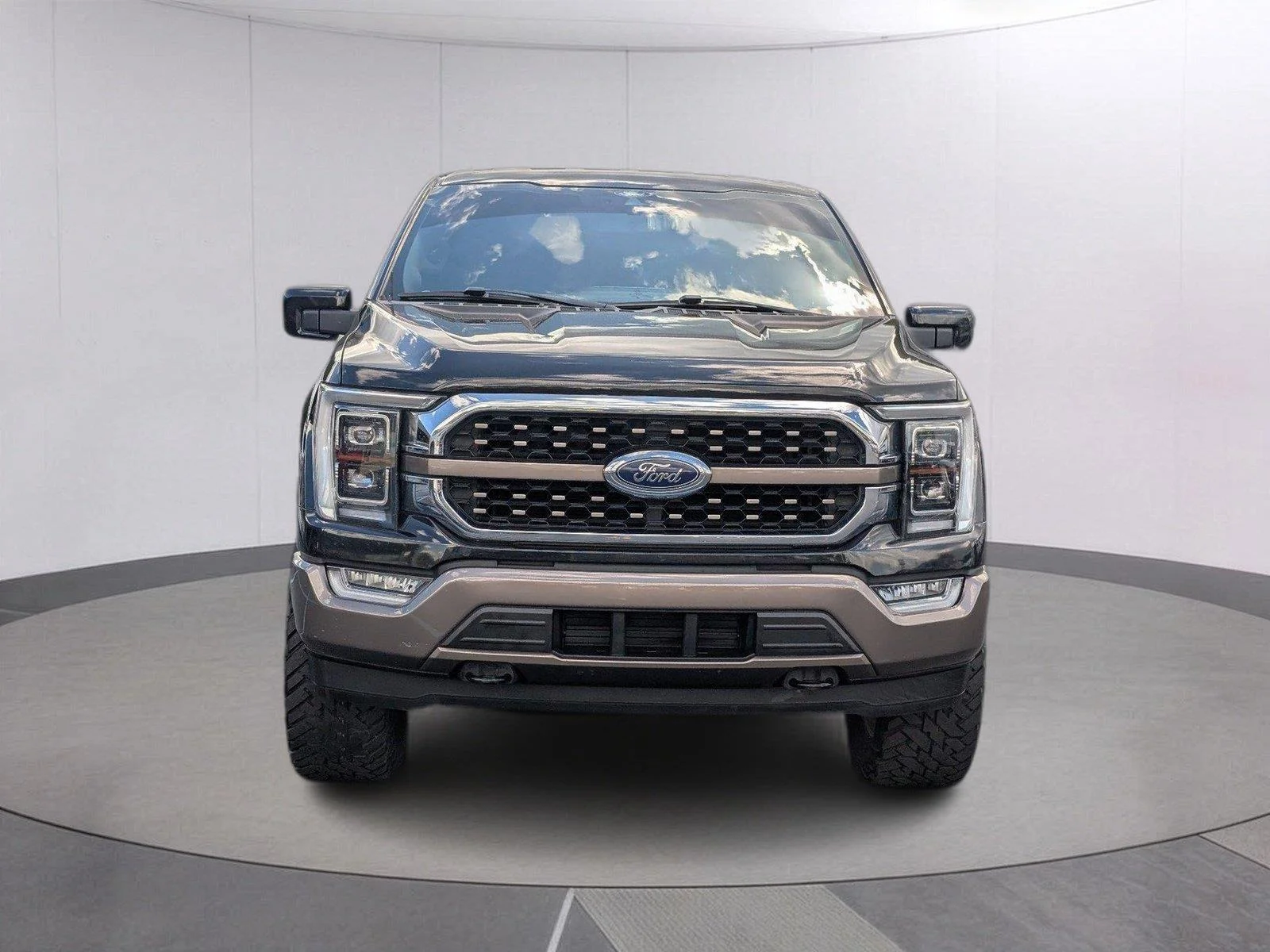Used 2021 Agate Black/Stone Gray Ford King Ranch image 10