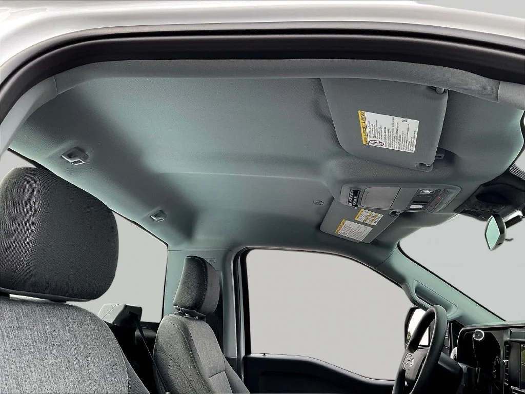 New 2026 Oxford White Ford F-250® XL image 28