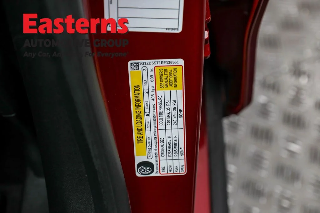 Used 2024 Red Chevrolet LT image 33