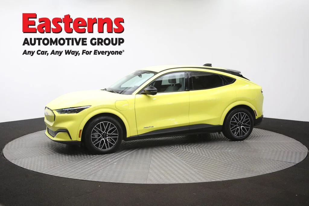 Used 2025 Yellow Ford Premium image 59