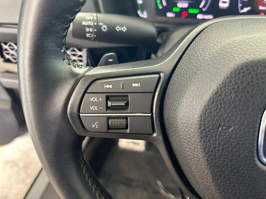 Used 2024 Silver Honda Sport-L image 42